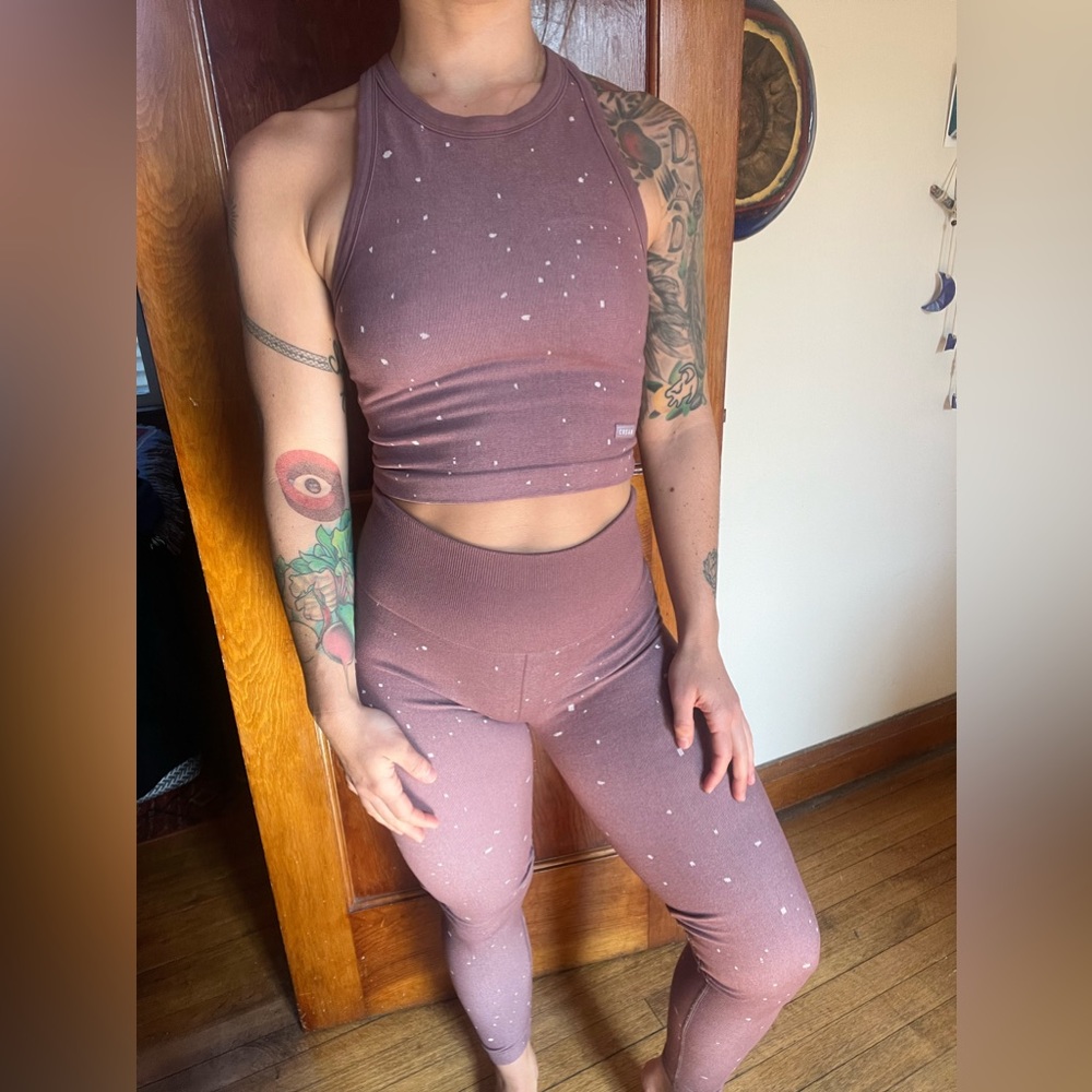 Cream Yoga 2pc